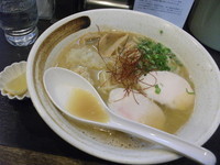 「濃厚塩鶏そば」@濃厚鶏そば 晴壱の写真