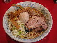 「らーめん＋味玉：750円＋100円」@自家製中華そば 勢得の写真