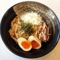 「塩 油そば650円」@油そば 麺屋 成の写真