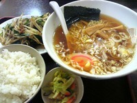 「Aランチ (レバニラ炒め＋ラーメン＋ライス)」@らーめん 寿限無の写真