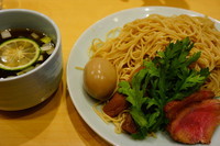 「味玉鴨つけそば（大盛）」@紫 くろ㐂の写真