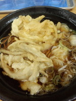 「天ぷら２ヶそば(玉ねぎ・ごぼう)370円」@立喰そば・うどん ふじの写真