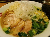 「【冬季限定】鶏丸白味噌　880円」@丸千製麺の写真