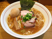 「しもふり中華そば 700 + ＫＡＢＯちゃんの味玉 100」@麺屋KABOちゃんの写真