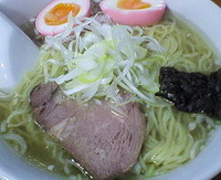 「昆布らーめん（＋桜海老玉子１００円）＝８００円」@麺や 光 錦糸町2号店の写真