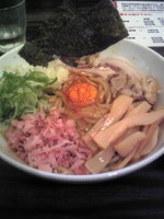 「油そば(300g）マヨネーズ＋生卵」@麺屋きころくの写真