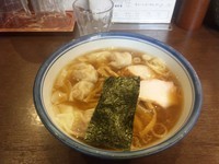 「わんたんめん（醤油）」@麺屋 はやしまるの写真