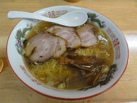 「中華そば大盛1.5玉　650円　チャーシュー　200円」@中華そば さとうの写真