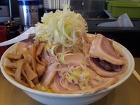 「しょうゆチャーシュー麺(930円)」@超ごってり麺 ごっつ 秋葉原店の写真