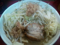 「ミニラーメン ヤサイ アブラ ニンニク少し」@蓮爾 登戸店の写真