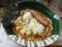 「燻玉らーめん」@麺や 璃宮の写真