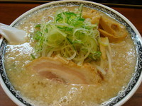 「らーめん（脂多め）650円」@拉麺 梅太郎の写真