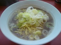 「中華そば（中盛り）　スープ増し　ネギ増し」@自家製麺 伊藤 浅草店の写真