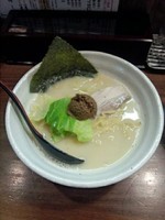 「熟成練り醤油らーめん＋辛トマネギ」@『   』（無銘）の写真