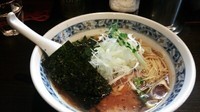 「豊潤清湯醤油ラーメン＋麦酒」@麺処 夏海の写真