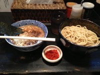 「辛つけ麺(中) 味玉、玉葱 ¥1000」@狼煙 〜NOROSHI〜の写真