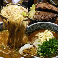 「カレーつけめん ミニ 720円 + プチライス（極甘口）」@ラーメン燈郎の写真