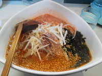 「チゲ辛みそ（でか盛り：２玉・無料）」@北海道 超みそ でっかいどうの写真