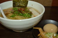 「塩ラーメン　650円」@麺屋月虹の写真