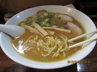 「らーめん 大盛 ￥690  小ライス ￥100」@藤味亭の写真