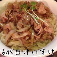 「肉盛つけ麺+大盛り」@魁 肉盛りつけ麺 六代目けいすけの写真