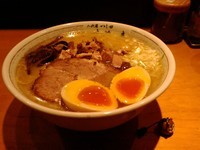 「味玉味噌ラーメン」@つじ田 味噌の章の写真