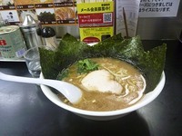 「とんこつ醤油ラーメン」@らーめん ぎょうてん屋 町田店の写真