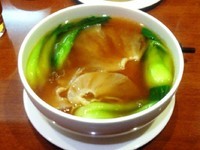 「フカヒレそば　2200円」@崎陽軒中華食堂 横浜ポルタ店の写真