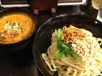 「たんたんつけ麺　850」@自家製麺ほうきぼし 神田店の写真