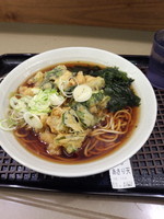 「あさり天そば370円」@名代富士そば 駒込店の写真