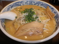 「味噌ラーメン（７００円）大盛無料」@北海道らーめん 魚らん坂 両国店の写真