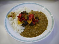 「グリル野菜のキーマカレー：730円」@上野動物園 西園食堂の写真