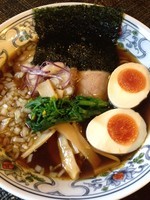 「小宮山ラーメン＋ミニカレーライス」@居處 小宮山の写真