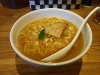 「煮干し中華そば」@煮干し中華そば三四郎の写真