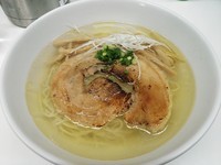 「塩らぁ麺」@麺や金時の写真