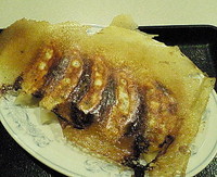 「焼餃子　４００円」@満州里菜館の写真