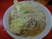 「小ラーメン(ニンニク少し)　650円」@豚ラーメン 蕨店の写真