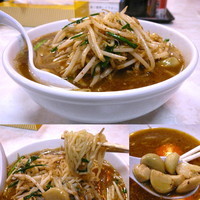 「ベトコンラーメン 850円」@ベトコンラーメン 新京 本店の写真