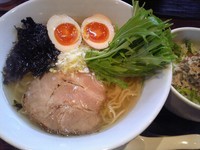 「選べるランチセット(塩らーめん 大盛＋ツナマヨ飯)＋味玉無料」@富志夢の写真