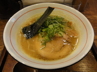 「魚だしらー麺」@麺屋 花壱の写真