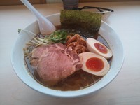 「濃口醤油+味玉」@あぢとみ食堂の写真