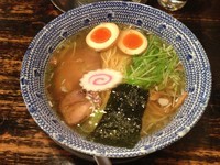 「塩ラーメン＋味玉」@くじら軒 横浜本店の写真
