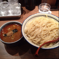 「辛つけ麺 特大」@つけ麺専門店 三田製麺所 御茶ノ水店の写真