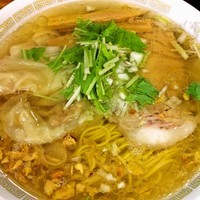 「塩ワンタンメン」@支那そば一麺 豊里店の写真