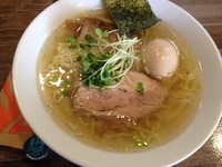 「白醤油らーめん＋味玉（￥650＋￥100）」@らーめん 夢中の写真