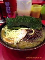 「ラーメン＋キクラゲ」@家系総本山 ラーメン吉村家の写真