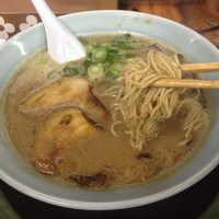 「老醤油トンコツ」@博多とんこつ 天神旗の写真