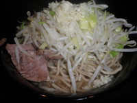 「ポン酢・M（８００円）ニンニク」@Dapper Dan NOODLEの写真