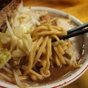 超極太うどん麺(ラーメン中大 麺300g 650円)