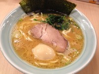 「味玉ラーメン（￥750）」@横浜家系ラーメン 銀家 大和店の写真